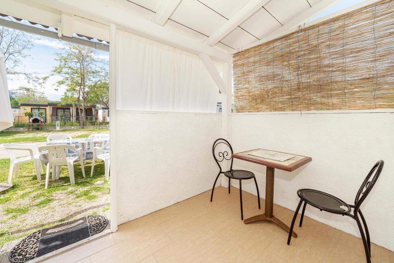 Camp Mali Bungalow Baska  Luaran gambar